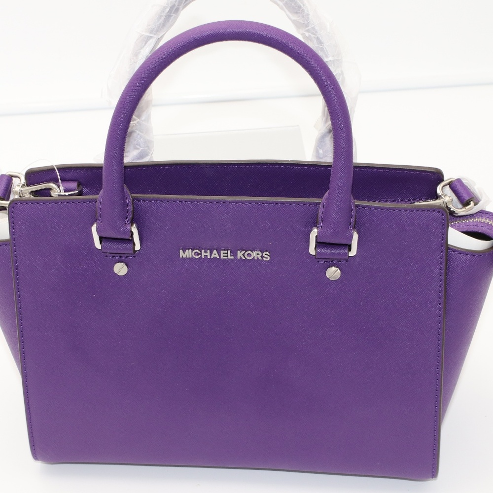 Michael Kors Selma MD TZ Satchel